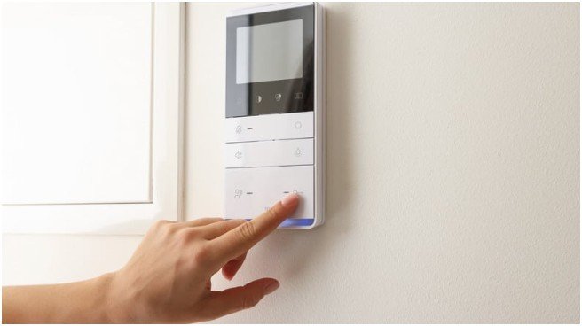 How Does Installing a Smart Thermostat Improve Both Comfort and Value?